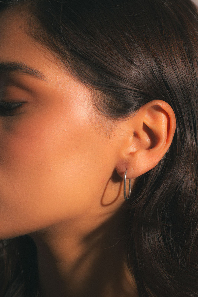 Thin Oval Hoops - Silver