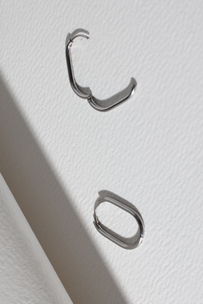 Thin Oval Hoops - Silver