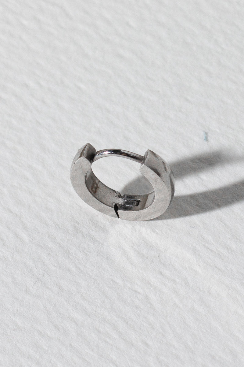 Thin Huggies Earrings - Silver