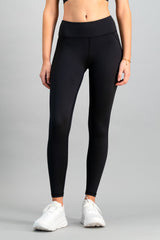 Essential Legging - Black